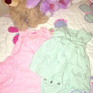 Carters short sleeve dresses EUC 🍼